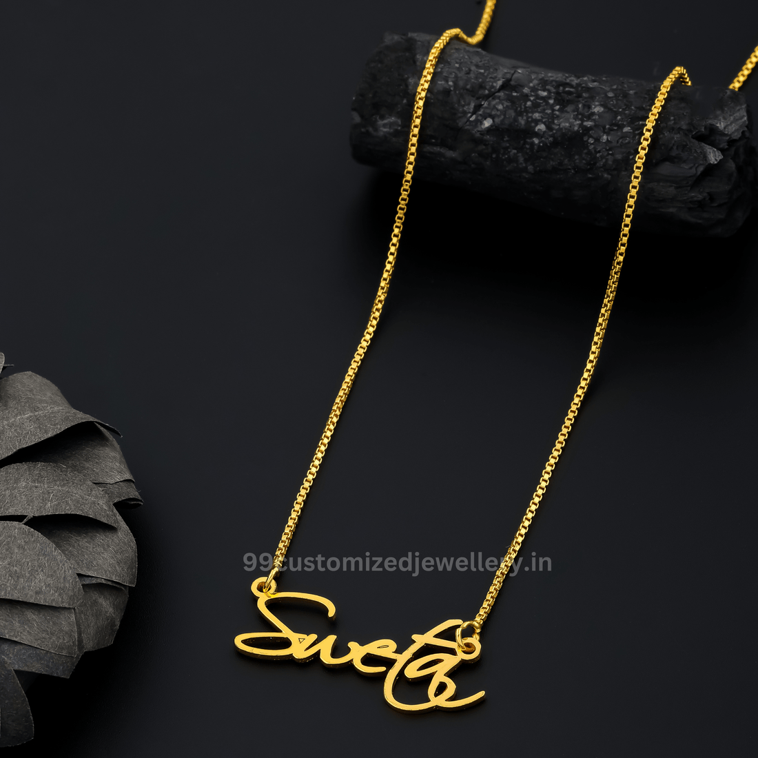 Cursive Curved Name Necklace | Personalized Jewelry India | 99customized Jewellery